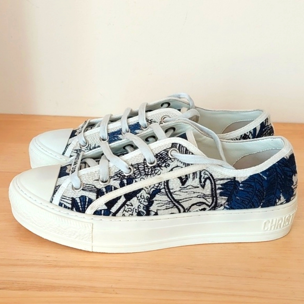 Christian dior Walk'n'Dior SneakerBlue Toile de Jouy Embroidered Cotton